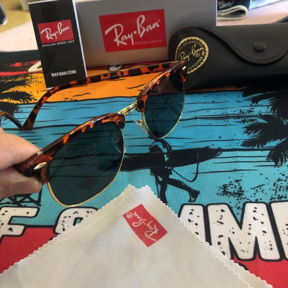Ray-Ban Clubmaster Sunglasses in Tortoise and Gold with Green Lenses